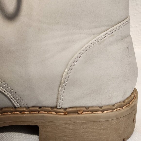 JustFab Illona Combat Boot Womens 7.5 White Faux Fir Lining Lace-Up Y2K Military - Picture 9 of 13